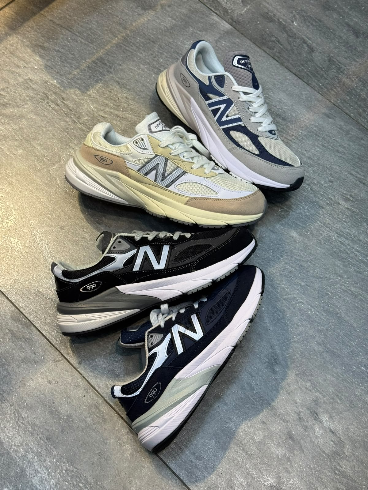 NEW BALANCE 990V6