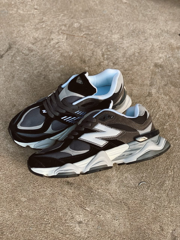 New Balance 9060 Negro/Gris